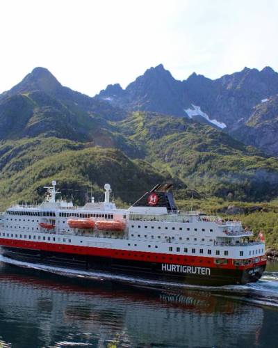 Hurtigruten MS Richard With - krstarenje norveškim fjordovima