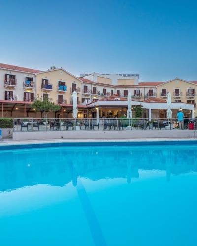 Kefalonija - Hotel Karavados Beach 3*