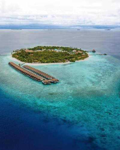 Maldivi - Reethi Faru Resort 4*+